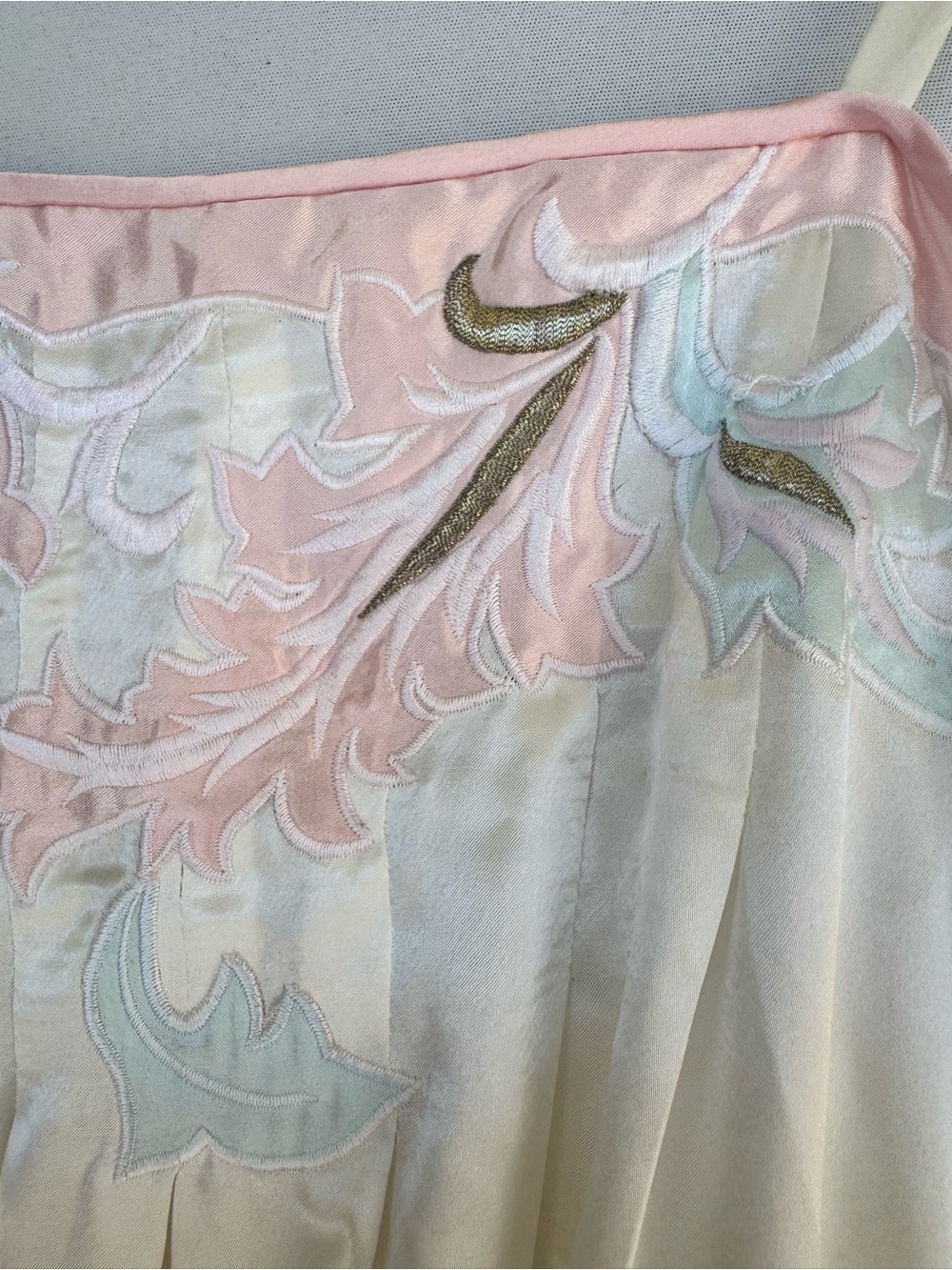 Vintage Natori Ivory Satin Chemeise with Pink Lace Accents - Picture 10 of 11